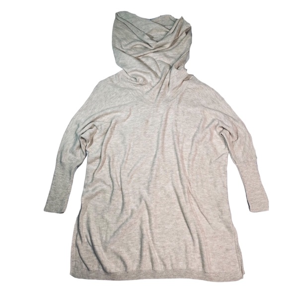 Between Me & You - Oversized Cowl Neck Sweater - S - Picture 13 of 16